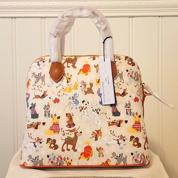 Dooney & Bourke Disney Santa Tails - Picture 3 of 3